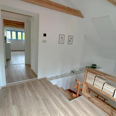 Casa de Férias Pod Borovicí Broumy